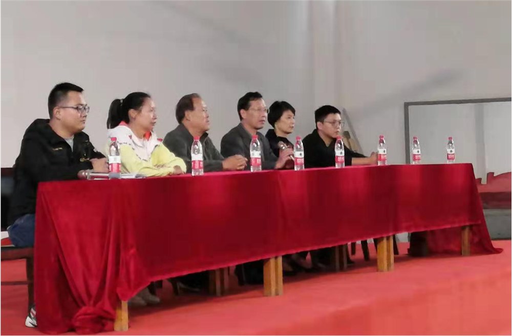 武昌区文明办领导莅临世界杯官网 为军运会志愿者加油鼓劲