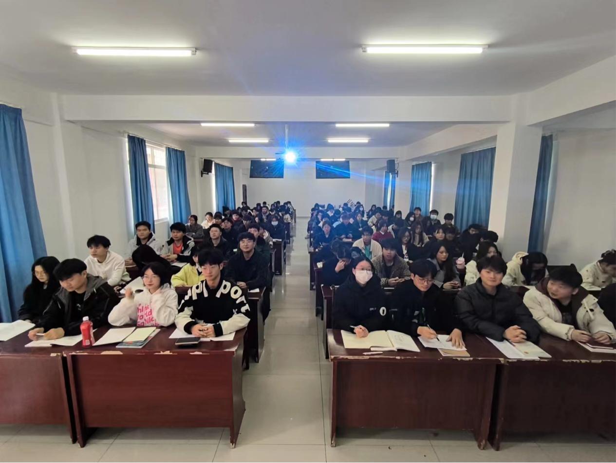 凝心聚力 励志笃行    —— 我校2023年下半年团委、学生会干部培训顺利完成