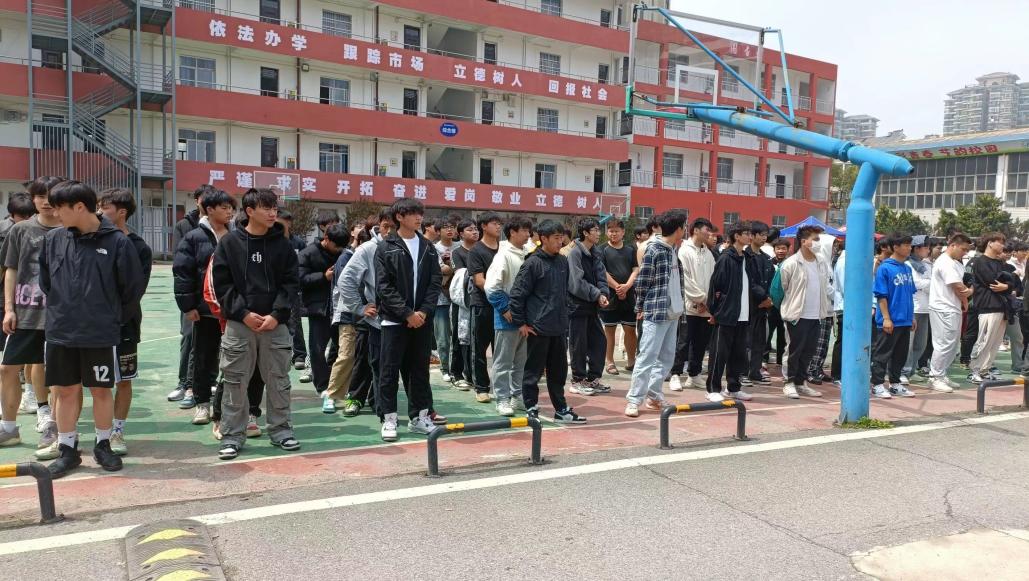 青春“篮”不住，热血不止步 —2026世界杯官网第十八届“希望杯”篮球赛闭幕