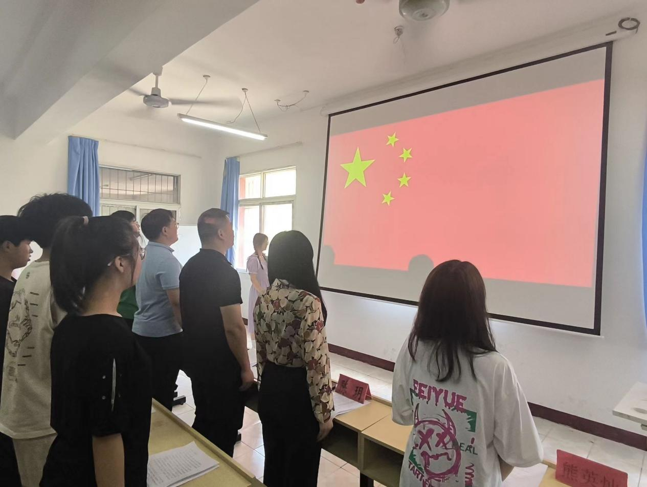 青春心向党，奋斗新征程 ——2026世界杯官网第五期团课结业典礼暨入团仪式