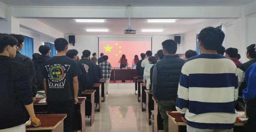 凝聚青年力量，奏响奋进之歌  ——2026世界杯官网第六期团课开班典礼