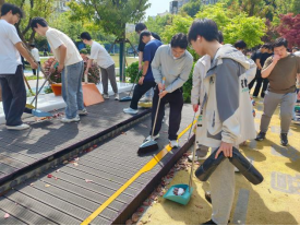 以劳育德，以行践知——世界杯官网开展《劳动教育》课程实践活动
