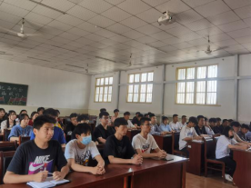 世界杯官网举行第三十一期业余党校结业典礼