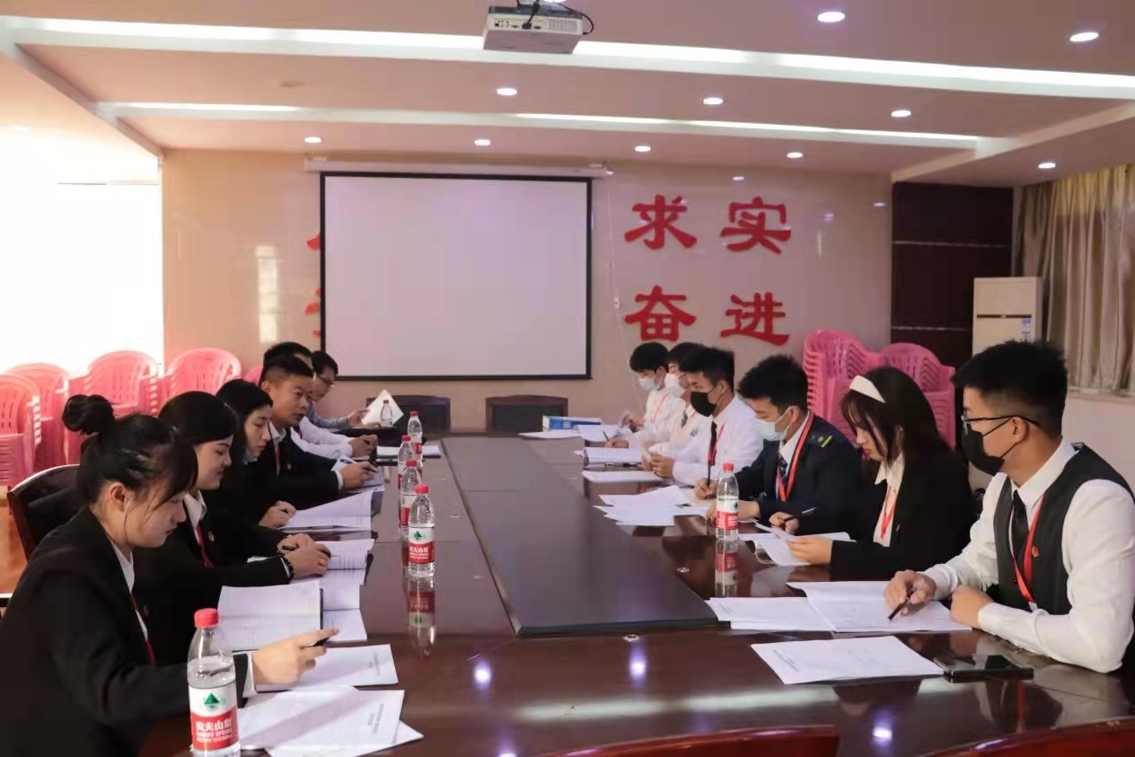 世界杯官网第十次学生代表大会隆重召开！
